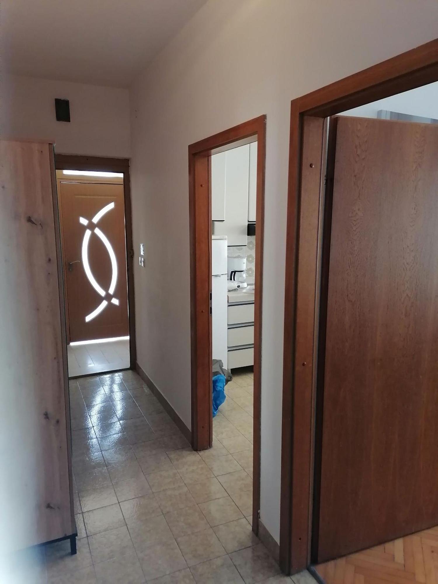 Apartment Gorda Kastela Bagian luar foto